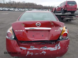 2008 Nissan Altima 2.5 SL with VIN 1N4AL21E28N482721, listed as a IAAI auction lot 41908543 with 87,712 mi miles. Bid and sale history available at carsss.com. Image 16.