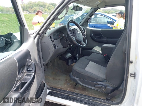 2011 Ford Ranger XL with VIN 1FTKR1AD7BPA92904, listed as a IAAI auction lot 42080532 with 135,988 mi miles and . Bid and sale history available at carsss.com. Image 5.