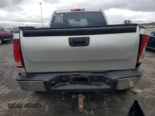 2010 GMC Sierra 1500 SLT z VIN 3GTRKWE31AG137534, wystawiony jako Copart lot #49826025 z przebiegiem 161 308 mil mil oraz Szkoda całkowita • Salvage title. Historia ofert i sprzedaży dostępna na DreamBid. Obrazek 6.