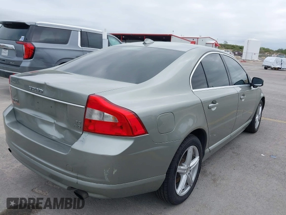2008 Volvo S80 3.0L Turbo with VIN YV1AH992381070002, listed as a IAAI auction lot 41914788 with Not Provided miles and . Bid and sale history available at DreamBid. Image 4.