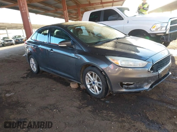 2016 Ford Focus SE with VIN 1FADP3F28GL330815, listed as a IAAI auction lot 41696821 with 125,247 mi miles. Bid and sale history available at carsss.com. Image 1.