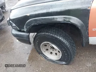2002 Dodge Dakota z VIN 1B7GG32X22S634407, wystawiony jako IAAI lot #41891953 z przebiegiem 222 595 mil mil oraz . Historia ofert i sprzedaży dostępna na DreamBid. Obrazek 18.