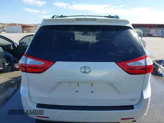 2019 Toyota Sienna XLE Auto Access Seat с VIN 5TDYZ3DC1KS966808, выставлен на аукционе IAAI как лот 41651448 с пробегом 53 790 миль миль и . История ставок и продаж доступна на DreamBid. Изображение 17.