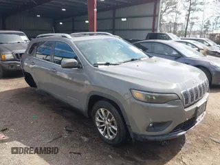 2020 Jeep Cherokee Latitude Plus with VIN 1C4PJMLB1LD608591, listed as a IAAI auction lot 41833275 with 90,838 mi miles. Bid and sale history available at carsss.com. Image 1.