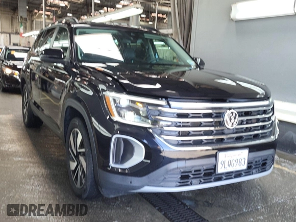 2024 Volkswagen Atlas SE with VIN 1V2HR2CA7RC565297, listed as a IAAI auction lot 42844488 with 24,398 mi miles and . Bid and sale history available at DreamBid. Image 51.