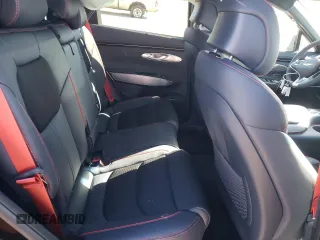 2025 Genesis GV70 2.5T with VIN 5NMMADTB0SH031688, listed as a Copart auction lot 89095825 with 535 mi miles and Salvage title. Bid and sale history available at DreamBid. Image 11.