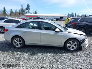 2015 Chevrolet Cruze LT with VIN 1G1PE5SB6F7247298, listed as a IAAI auction lot 41850387 with 83,640 mi miles. Bid and sale history available at carsss.com. Image 12.