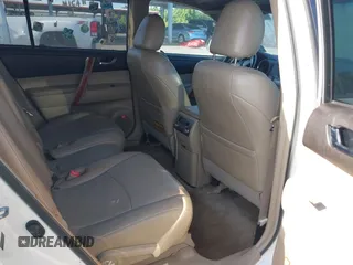 2010 Toyota Highlander Limited with VIN 5TDYK3EH9AS012546, listed as a IAAI auction lot 42555968 with 219,607 mi miles and . Bid and sale history available at DreamBid. Image 8.