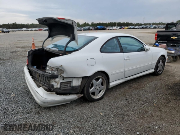 2001 Mercedes-Benz CLK 320/430 z VIN WDBLJ70GX1F185252, wystawiony jako Copart lot #38702633 z przebiegiem 117 864 mil mil oraz Szkoda całkowita • Salvage title. Historia ofert i sprzedaży dostępna na DreamBid. Obrazek 3.