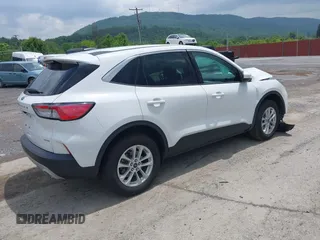 2021 Ford Escape SE with VIN 1FMCU9G61MUA30151, listed as a IAAI auction lot 42447587 with 47,746 mi miles and . Bid and sale history available at DreamBid. Image 4.