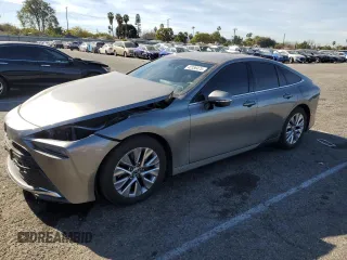 2023 Toyota Mirai XLE with VIN JTDAAAAA5PA009960, listed as a Copart auction lot 42358475 with 33,704 mi miles and Salvage Title. Bid and sale history available at carsss.com. Image 1.