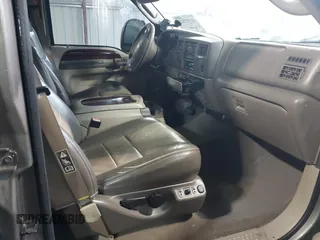 2004 Ford Excursion Eddie Bauer with VIN 1FMNU44P74EA37723, listed as a IAAI auction lot 41987523 with 300,119 mi miles and . Bid and sale history available at DreamBid. Image 5.
