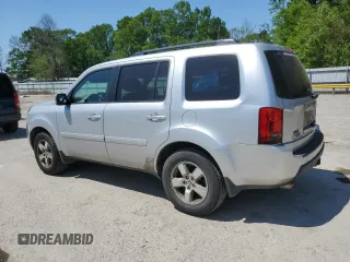 2011 Honda Pilot EX with VIN 5FNYF3H45BB043795, listed as a Copart auction lot 52303585 with 247,582 mi miles and Salvage Title. Bid and sale history available at carsss.com. Image 2.