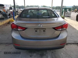 2015 Hyundai Elantra SE z VIN 5NPDH4AE7FH646935, wystawiony jako Copart lot #55829935 z przebiegiem 118 740 mil mil oraz Szkoda całkowita • Salvage title. Historia ofert i sprzedaży dostępna na DreamBid. Obrazek 6.