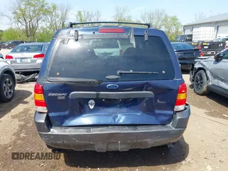 2004 Ford Escape XLT z VIN 1FMYU93194KB52283, wystawiony jako IAAI lot #42084240 z przebiegiem 142 871 mil mil oraz . Historia ofert i sprzedaży dostępna na DreamBid. Obrazek 16.