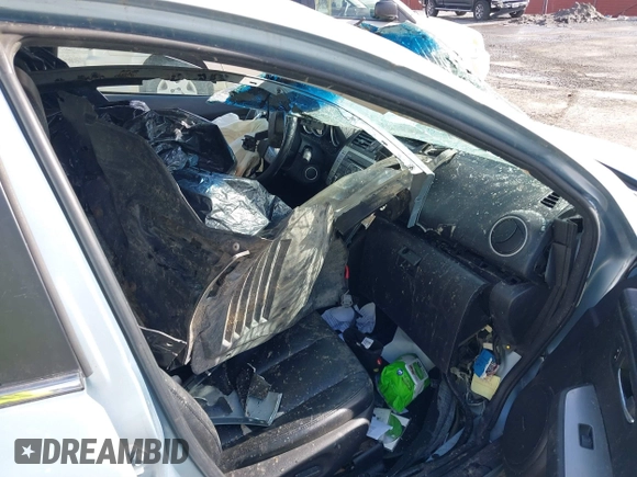 2009 Mazda 6 S Grand Touring with VIN 1YVHP82B595M21363, listed as a IAAI auction lot 41521753 with 135,000 mi miles and . Bid and sale history available at DreamBid. Image 5.