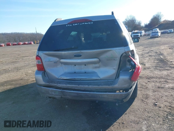 2006 Ford Freestyle Limited z VIN 1FMDK06196GA27608, wystawiony jako IAAI lot #41698307 z przebiegiem 185 850 mil mil oraz . Historia ofert i sprzedaży dostępna na DreamBid. Obrazek 6.