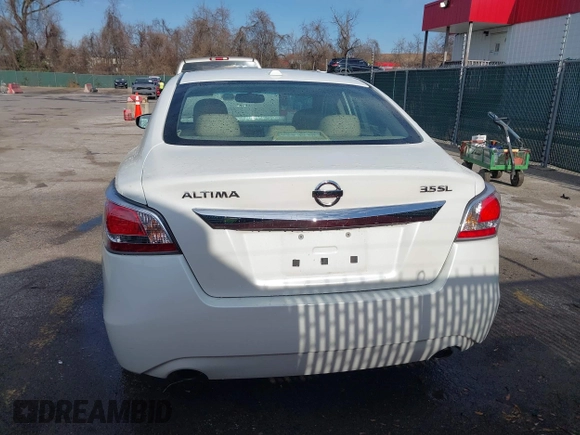2015 Nissan Altima SL with VIN 1N4BL3AP0FC221236, listed as a IAAI auction lot 41798929 with 122,521 mi miles and . Bid and sale history available at carsss.com. Image 17.