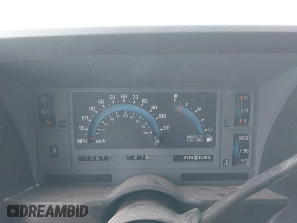 1993 Chevrolet Blazer with VIN 1GNDT13W3P2214338, listed as a IAAI auction lot 41511324 with 175,816 mi miles and . Bid and sale history available at DreamBid. Image 7.