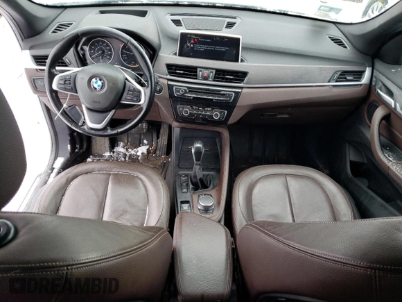2017 BMW X1 xDrive28i with VIN WBXHT3C38H5F72259, listed as a Copart auction lot 37205783 with 47,812 mi miles. Bid and sale history available at carsss.com. Image 8.