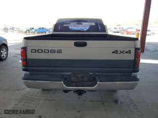 1999 Dodge Ram 1500 with VIN 3B7HF13Z6XM562560, listed as a Copart auction lot 53765115 with 204,563 mi miles and Clean Title. Bid and sale history available at carsss.com. Image 6.