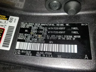 2024 Toyota Sienna XLE with VIN 5TDYRKEC8RS205440, listed as a Copart auction lot 54407305 with 49,934 mi miles and Clean Title. Bid and sale history available at carsss.com. Image 14.