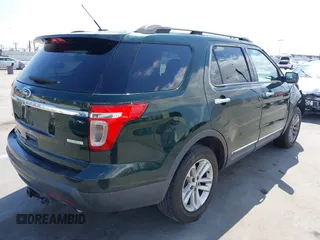2013 Ford Explorer XLT z VIN 1FM5K7D96DGA79989, wystawiony jako IAAI lot #42141220 z przebiegiem 126 157 mil mil oraz . Historia ofert i sprzedaży dostępna na DreamBid. Obrazek 4.