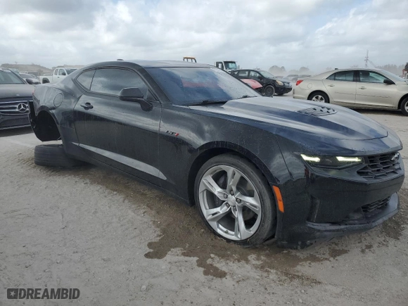 2021 Chevrolet Camaro 1SS with VIN 1G1FE1R75M0108016, listed as a Copart auction lot 47051005 with 23,880 mi miles and Salvage Title. Bid and sale history available at carsss.com. Image 4.