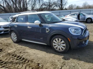 2018 MINI Countryman Cooper S with VIN WMZYT5C34J3E62254, listed as a Copart auction lot 45371305 with 25,475 mi miles and Salvage title. Bid and sale history available at DreamBid. Image 4.