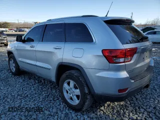 2011 Jeep Grand Cherokee Laredo with VIN 1J4RR4GG1BC514734, listed as a Copart auction lot 44887165 with 161,275 mi miles and Salvage Title. Bid and sale history available at carsss.com. Image 2.
