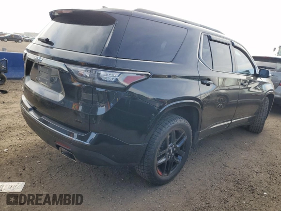 2020 Chevrolet Traverse Premier with VIN 1GNEVKKW9LJ120874, listed as a Copart auction lot 48032135 with 55,801 mi miles and Clean Title. Bid and sale history available at carsss.com. Image 3.
