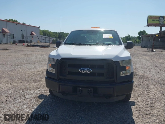 2015 Ford F-150 XLT z VIN 1FTEX1EP5FKD38178, wystawiony jako IAAI lot #42215342 z przebiegiem 216 447 mil mil oraz . Historia ofert i sprzedaży dostępna na DreamBid. Obrazek 13.