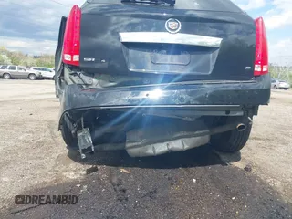 2013 Cadillac SRX Luxury Collection with VIN 3GYFNGE32DS605864, listed as a IAAI auction lot 42049798 with 155,027 mi miles. Bid and sale history available at carsss.com. Image 6.