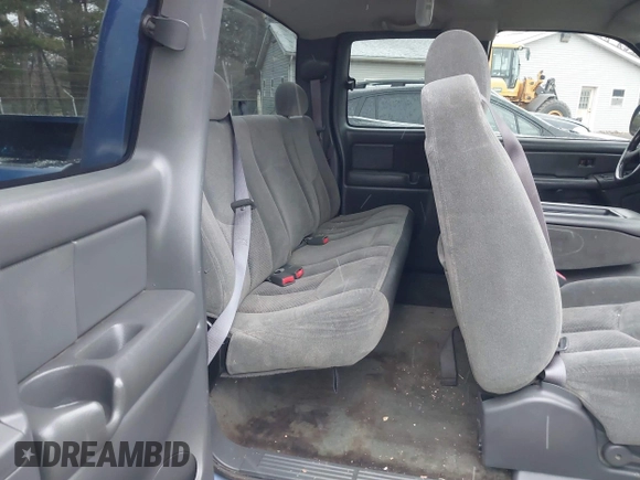2004 Chevrolet Silverado 1500 with VIN 1GCEK19T84E183837, listed as a IAAI auction lot 41688933 with 268,647 mi miles and . Bid and sale history available at DreamBid. Image 8.