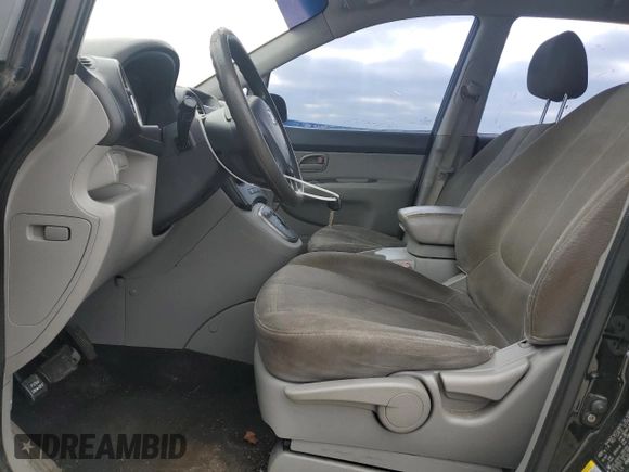 2008 Kia Rondo LX with VIN KNAFG525587165070, listed as a Copart auction lot 82879854 with 183,913 mi miles and Salvage Title. Bid and sale history available at carsss.com. Image 7.