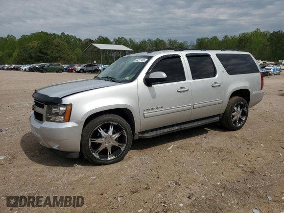 2014 Chevrolet Suburban LT z VIN 1GNSCJE00ER157634, wystawiony jako Copart lot #53271405 z przebiegiem 244 830 mil mil oraz Czysty tytuł • Clean title. Historia ofert i sprzedaży dostępna na DreamBid. Obrazek 1.