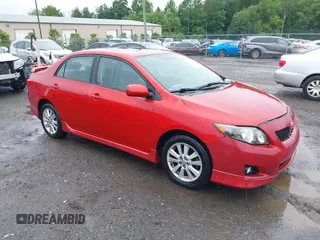 2010 Toyota Corolla z VIN 1NXBU4EE1AZ357122, wystawiony jako IAAI lot #42514627 z przebiegiem 114 271 mil mil oraz . Historia ofert i sprzedaży dostępna na DreamBid. Obrazek 1.