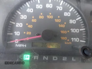 1999 Toyota 4Runner SR5 z VIN JT3GN86R4X0129944, wystawiony jako IAAI lot #41537597 z przebiegiem 361 416 mil mil oraz . Historia ofert i sprzedaży dostępna na DreamBid. Obrazek 7.