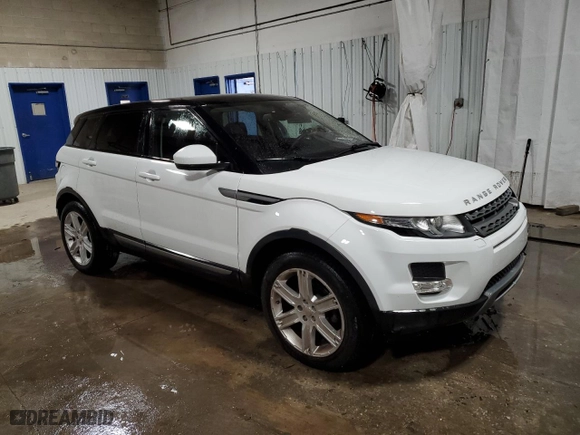 2015 Land Rover Range Rover Evoque Pure Plus with VIN SALVP2BG8FH982158, listed as a Copart auction lot 89085505 with 68,113 mi miles and Salvage Title. Bid and sale history available at carsss.com. Image 4.