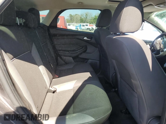 2014 Ford Focus SE with VIN 1FADP3K24EL360011, listed as a Copart auction lot 53261705 with Not Provided miles and Non Repairable. Bid and sale history available at carsss.com. Image 10.