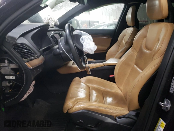 2016 Volvo XC90 with VIN YV4A22PN2G1003480, listed as a Copart auction lot 88038065 with 90,245 mi miles and Salvage Title. Bid and sale history available at DreamBid. Image 7.
