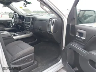 2017 Chevrolet Silverado 1500 LT with VIN 1GCVKREC7HZ122563, listed as a IAAI auction lot 41890118 with 38,732 mi miles. Bid and sale history available at carsss.com. Image 5.