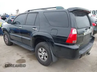 2006 Toyota 4Runner SR5 with VIN JTEZU14R560083004, listed as a IAAI auction lot 42087246 with 282,313 mi miles and . Bid and sale history available at DreamBid. Image 3.