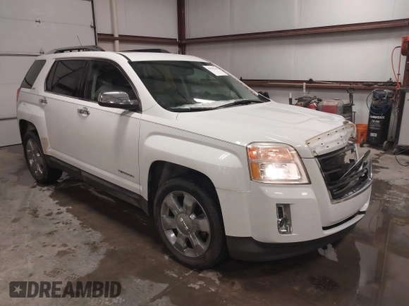 2011 GMC Terrain SLT-2 with VIN 2CTFLXE50B6342481, listed as a IAAI auction lot 41551245 with 169,176 mi miles. Bid and sale history available at carsss.com. Image 1.