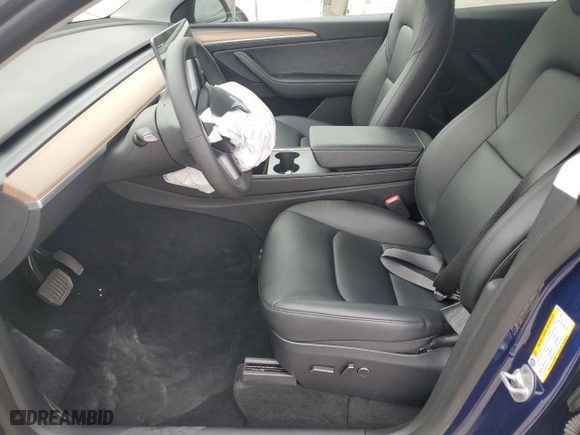 2023 Tesla Model Y Long Range with VIN 7SAYGDEE2PA096705, listed as a Copart auction lot 47790545 with 9,195 mi miles and Salvage Title. Bid and sale history available at carsss.com. Image 7.