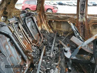 2015 Volvo XC60 T5 z VIN YV4612RK6F2666104, wystawiony jako Copart lot #85735704 z przebiegiem Nie podano mil oraz Szkoda całkowita • Salvage title. Historia ofert i sprzedaży dostępna na DreamBid. Obrazek 11.