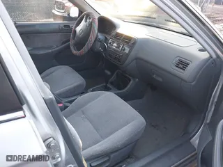 1996 Honda Civic LX "O" w/Air with VIN 2HGEJ6675TH506726, listed as a IAAI auction lot 41502910 with 250,045 mi miles. Bid and sale history available at carsss.com. Image 5.