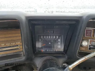 1972 Oldsmobile 88 z VIN 3N67U2M533910, wystawiony jako Copart lot #51184465 z przebiegiem 58 260 mil mil oraz Czysty tytuł • Clean title. Historia ofert i sprzedaży dostępna na DreamBid. Obrazek 9.