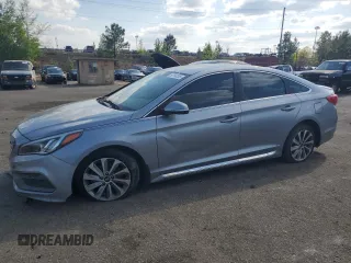 2015 Hyundai Sonata Limited with VIN 5NPE34AF6FH134837, listed as a Copart auction lot 52138205 with Not Provided miles and Clean Title. Bid and sale history available at carsss.com. Image 1.