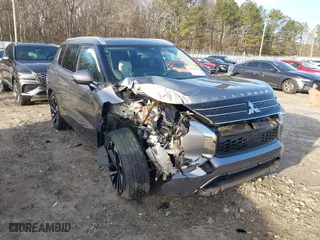 2023 Mitsubishi Outlander SEL with VIN JA4J3VA81PZ017600, listed as a IAAI auction lot 41326806 with 217,788 mi miles. Bid and sale history available at carsss.com. Image 6.